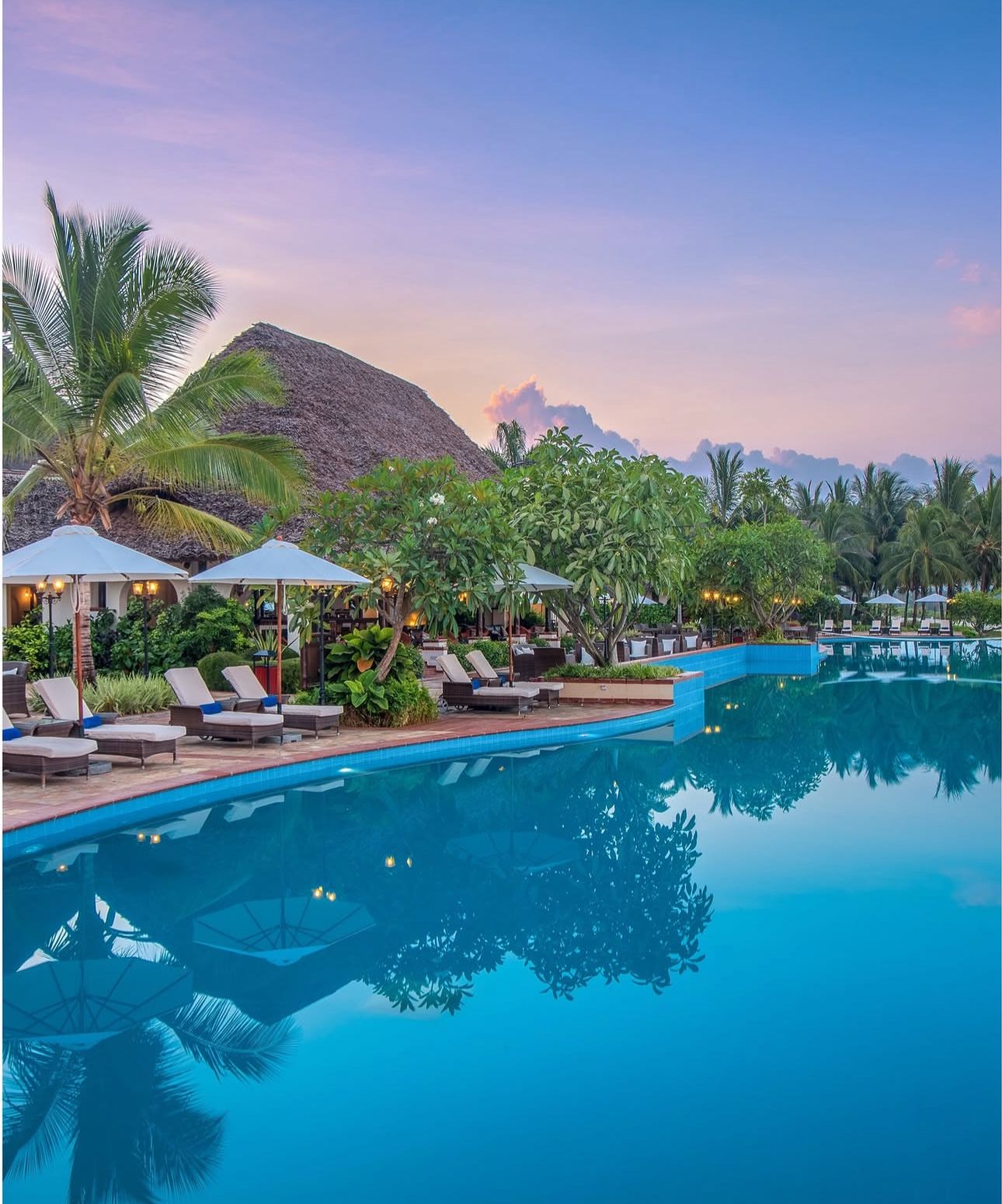 Sea Cliff Resort, Zanzibar